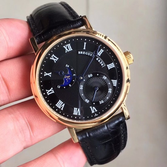 BREGUET 宝玑 Classique 腕表系列 缔造完美制表技术的典范——走时精确、显示清晰、线条优雅。此纤薄腕表系列,配备自动上链机芯,全新小秒+24小时半圆型日月星辰显示,搭配钢蓝指针,尺寸40mm! BREGUET 宝玑 Classique 腕表系列 缔造完美制表技术的典范——走时精确、显示清晰、线条优雅。此纤薄腕表系列,配备自动上链机芯,全新小秒+24小时半圆型日月星辰显示,搭配钢蓝指针,尺寸40mm!