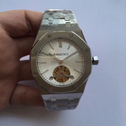 品牌：爱彼（K8出品）系列：皇家橡树   款式：男士机械腕表机芯型号：顶级进口全自动机械表径：42毫米表壳材质：316鑫精钢 表镜材质：进口蓝宝石玻璃