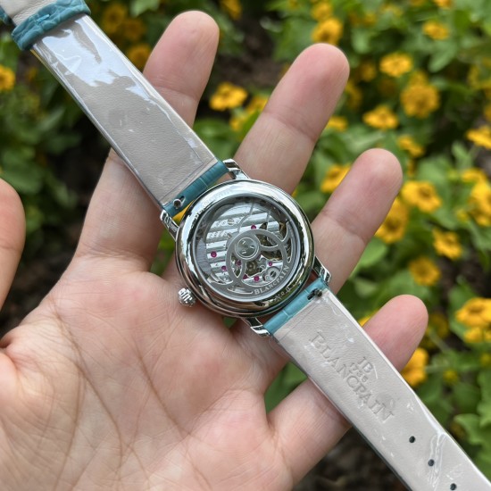 【银色Tiffany蓝】甜蜜七夕，浪漫佳节与你度过！   超美宝珀3661钻石女表34.9mm钻石舞会系列腕表惊艳登场！