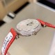实拍 LONGINES【浪琴】新款女士腕表小巧精致,以钻石装饰、搭配色彩鲜明鳄鱼皮表带,优雅藏在细节里,时尚高雅的来凸显个人风格,优雅地停留在手腕,纯钢表壳,瑞士机芯,蓝宝石镜面, 实拍 LONGINES【浪琴】新款女士腕表小巧精致,以钻石装饰、搭配色彩鲜明鳄鱼皮表带,优雅藏在细节里,时尚高雅的来凸显个人风格,优雅地停留在手腕,纯钢表壳,瑞士机芯,蓝宝石镜面,