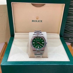 ROLEX 劳力士 绿色恒动～