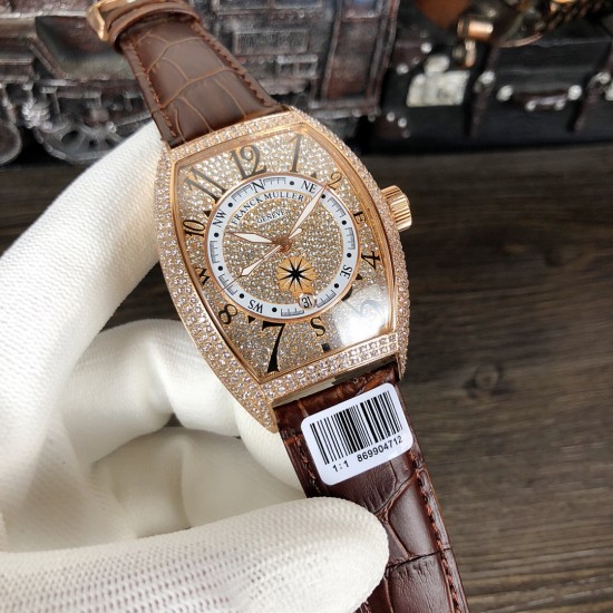 法兰克 穆勒Franck Muller 全新满天星系列⚓️搭载进口日本西铁城机械机芯⚙️意大利双面小牛皮原装针扣酒桶形拱桥状精钢表壳⚫️手工全镶嵌施华洛水晶钻 高贵霸气尺寸43*55mm高尚的艺术 精湛的工艺 一经发布 无不轰动 法兰克 穆勒Franck Muller 全新满天星系列⚓️搭载进口日本西铁城机械机芯⚙️意大利双面小牛皮原装针扣酒桶形拱桥状精钢表壳⚫️手工全镶嵌施华洛水晶钻 高贵霸气尺寸43*55mm高尚的艺术 精湛的工艺 一经发布 无不轰动