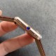 K11厂出品！升级V2版[强][强][强]顶级完美复刻的卡地亚TANK 坦克系列，[闪电]精钢版[闪电]有小号2431,中号2734,两个尺寸，顶级完美复刻，细节打磨，指针颜色，把头弧度，原厂鳄鱼皮带，底盖编码，均与正品一致！配贴码，一表一码！十种颜色表带！