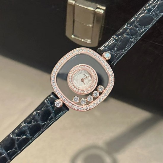 品牌：Chopard-萧邦最新款方形Happy Diamonds❤️瑞士原厂石英机芯 五颗快乐钻石在表盘自由流动  电镀18k金好货不等人哦～[机智]
