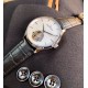 积家(Jaeger-LeCoultre)6字位置置设陀飞轮装置,表盘的设计简约,沉稳,表盘镶贴了立体锥形的时标刻度 腕表表壳采用42mm! 积家(Jaeger-LeCoultre)6字位置置设陀飞轮装置,表盘的设计简约,沉稳,表盘镶贴了立体锥形的时标刻度 腕表表壳采用42mm!