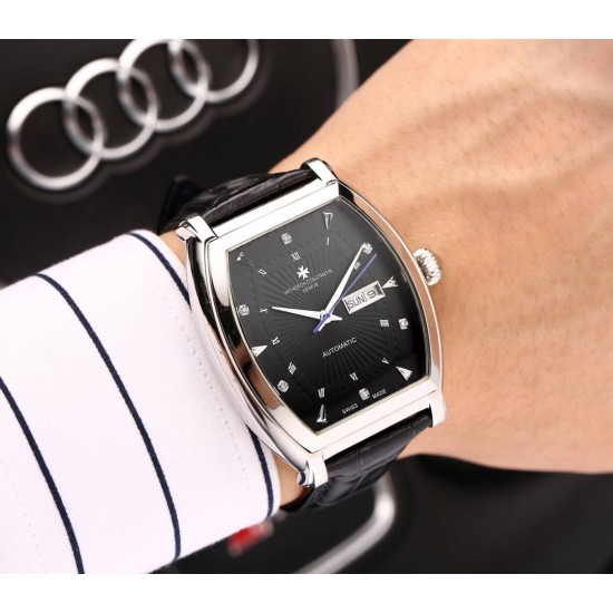 实物拍摄品牌：江诗丹顿 -Vacheron Constantin 酒桶型类型：[酷]男士腕表表壳：316精钢（做工优质）表带：进口小牛皮/316精钢（两种可选）机芯：原装进口8215全自动机械机芯（走时稳定）玻璃：高级强化镀膜镜面尺寸：直径41.5*43mm，厚度13mm