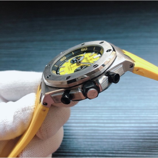 男款⌚️品牌:爱彼-AP皇家橡树 五针多功能男士石英腕表,高级蓝宝石镜面,全自动进口多功能计时跑秒石英机芯,走时稳定0时差 配备顶级316L精钢钢壳,原装天然橡胶表带,搭配原装扣 尺寸43mm,三杰精心推荐男士多功能计时跑秒石英腕表 SJ为你精心打造超真实实物图拍摄 让你超真实实物图体验 男款⌚️品牌:爱彼-AP皇家橡树 五针多功能男士石英腕表,高级蓝宝石镜面,全自动进口多功能计时跑秒石英机芯,走时稳定0时差 配备顶级316L精钢钢壳,原装天然橡胶表带,搭配原装扣 尺寸43mm,三杰精心推荐男士多功能计时跑秒石英腕表 SJ为你精心打造超真实实物图拍摄 让你超真实实物图体验
