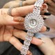 时装奢华版 肖邦-Chopard珠宝腕表:精致奢华;整表采用镶嵌技术;珍珠母贝;包镶流动水滴形透明锆钻,壳直径34mm 实拍 以创造艺术品的方式专注每一只腕表 时装奢华版 肖邦-Chopard珠宝腕表:精致奢华;整表采用镶嵌技术;珍珠母贝;包镶流动水滴形透明锆钻,壳直径34mm 实拍 以创造艺术品的方式专注每一只腕表
