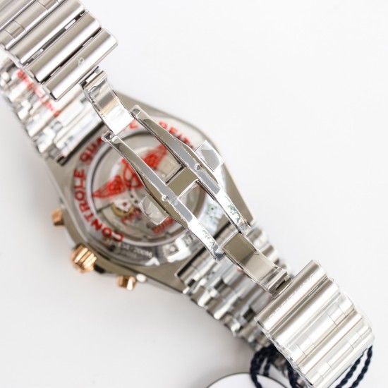 【硬核钢王】GF新品百年灵Chronomat,备受关注的蝴蝶扣辊珠精钢表链因其类似“子弹”的外形被称为“子弹链”。一体式圆滑倒角处理,每一处细节都展现出高辨识度机械美感!表壳纵向拉丝更显GF超凡的打磨功力!材质: 316L精钢直径: 42毫米机芯:Asia-7750机芯GF出品,复刻首选! 【硬核钢王】GF新品百年灵Chronomat,备受关注的蝴蝶扣辊珠精钢表链因其类似“子弹”的外形被称为“子弹链”。一体式圆滑倒角处理,每一处细节都展现出高辨识度机械美感!表壳纵向拉丝更显GF超凡的打磨功力!材质: 316L精钢直径: 42毫米机芯:Asia-7750机芯GF出品,复刻首选!