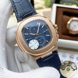 百达翡丽 Patek Philippe 鹦鹉螺系列，精品男士腕表，多功能设计，技艺精湛，独具匠心，尊贵大气，绅士风范。采用全自动机械机芯，顶级316精钢表壳，进口小牛皮表带，矿物质超强镜面，尺寸43-13