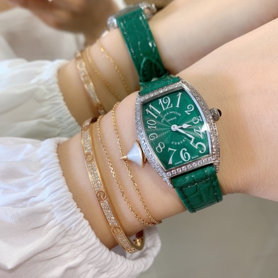 实拍 小红书强推 新色 FranckMuller 法兰克穆勒腕表是世界最知名的高级腕表品牌之一,也是无数男女明星的热捧之物。小酒桶型上手更潮,瑞士石英,表壳后盖桥形设计,贴手型 316上等精钢.尺寸26mm 实拍 小红书强推 新色 FranckMuller 法兰克穆勒腕表是世界最知名的高级腕表品牌之一,也是无数男女明星的热捧之物。小酒桶型上手更潮,瑞士石英,表壳后盖桥形设计,贴手型 316上等精钢.尺寸26mm