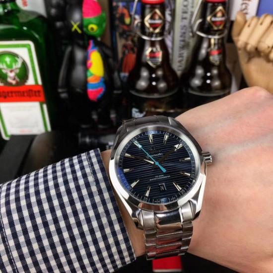 欧米茄 OMEGA 海马系列 延续着欧米茄辉煌的海洋传奇。40mm316L精钢表壳 搭配精钢表带 原装扣 这款荣获认证的天文台表搭载全自动机械机芯! 欧米茄 OMEGA 海马系列 延续着欧米茄辉煌的海洋传奇。40mm316L精钢表壳 搭配精钢表带 原装扣 这款荣获认证的天文台表搭载全自动机械机芯!