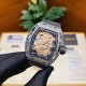理查徳 米勒 Richard Mille RM052系列 最新鬼头夜光碳纤升级版 颅骨系列 碳纤维壳身 搭载原装进口机械机芯更突显了这块腕表的运动风格 透过防眩光鑫的表镜 可见到悬浮式镂空机芯 其大胆个性的颅骨设计霸气夺目 成功捕获一众腕表爱好者的心 骷髅形象 打造一个不拘泥于主流的钟表世界! 理查徳 米勒 Richard Mille RM052系列 最新鬼头夜光碳纤升级版 颅骨系列 碳纤维壳身 搭载原装进口机械机芯更突显了这块腕表的运动风格 透过防眩光鑫的表镜 可见到悬浮式镂空机芯 其大胆个性的颅骨设计霸气夺目 成功捕获一众腕表爱好者的心 骷髅形象 打造一个不拘泥于主流的钟表世界!