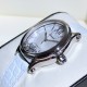 实拍 萧邦-ChopardHappy Sport Oval 石英版本腕表精钢表壳制表工艺与优雅美学风格巧妙结合,以此来展示女性魅力和技术性能。玫瑰金真空电镀材质,既优雅又时尚,以圆润柔美的曲线演绎隽永女性魅力。萧邦对象征永恒的椭圆形展现新颖诠释,打造出一款献给女性的臻礼,许下一个象征快乐的诚挚诺言。Happy Spor欢快嬉戏、自由旋转的水钻珠子在两片蓝宝石水晶之间愉悦轻舞。表壳 约30mm珍珠贝壳彩色表盘搭配光泽亮皮纹表带针扣穿戴C表扣。 实拍 萧邦-ChopardHappy Sport Oval 石英版本腕表精钢表壳制表工艺与优雅美学风格巧妙结合,以此来展示女性魅力和技术性能。玫瑰金真空电镀材质,既优雅又时尚,以圆润柔美的曲线演绎隽永女性魅力。萧邦对象征永恒的椭圆形展现新颖诠释,打造出一款献给女性的臻礼,许下一个象征快乐的诚挚诺言。Happy Spor欢快嬉戏、自由旋转的水钻珠子在两片蓝宝石水晶之间愉悦轻舞。表壳 约30mm珍珠贝壳彩色表盘搭配光泽亮皮纹表带针扣穿戴C表扣。