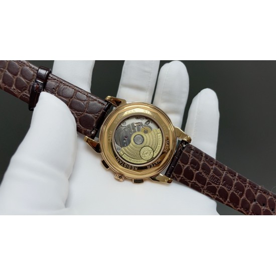 IWC万国最新力作最高版本万国波涛菲诺多功能高级自动腕表!9100多功能进口机械机芯!整表壳CNC精磨工艺,与原装工艺效果如出一辙,整体字面质感更佳!在订制机芯的加持下,尺寸41*10mm,优雅的贵族气息结合无与伦比的视觉享受,神秘雅致,精湛非凡,采用顶级意大利小皮材质表带,质地柔软细腻,手工缝制的丝线,纹路清晰,均匀规整,大方富有档次。⚠️请认准独家品质 IWC万国最新力作最高版本万国波涛菲诺多功能高级自动腕表!9100多功能进口机械机芯!整表壳CNC精磨工艺,与原装工艺效果如出一辙,整体字面质感更佳!在订制机芯的加持下,尺寸41*10mm,优雅的贵族气息结合无与伦比的视觉享受,神秘雅致,精湛非凡,采用顶级意大利小皮材质表带,质地柔软细腻,手工缝制的丝线,纹路清晰,均匀规整,大方富有档次。⚠️请认准独家品质