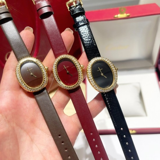 Baignoire de Cartier W:25mm L:32mmBaignoire de Cartier 卡地亚Baignoire1920#浴缸1920系列,进口瑞士石英机芯。316L精钢表壳表扣。整体5A莫桑石镶嵌,淬火钢蓝指针,拱形水晶镜面。表壳尺寸:宽度25mm长度32mm Baignoire de Cartier W:25mm L:32mmBaignoire de Cartier 卡地亚Baignoire1920#浴缸1920系列,进口瑞士石英机芯。316L精钢表壳表扣。整体5A莫桑石镶嵌,淬火钢蓝指针,拱形水晶镜面。表壳尺寸:宽度25mm长度32mm