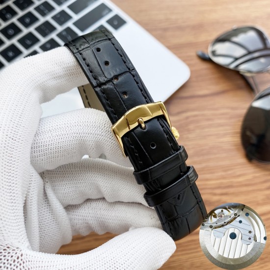 实物拍摄品牌：劳力士-ROLEX  类型：[酷]男士腕表表壳：316精钢（做工优质）表带：进口小牛皮/316精钢(两种可选)机芯：高级定制全自动机械机芯（走时稳定）玻璃：高级强化镀膜镜面尺寸：直径43mm，厚度13mm