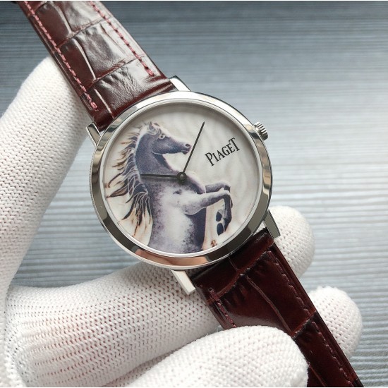 伯爵 PIAGET B0 马到成功,超薄,直径40厚度8MM,采用改装高品质手动上链机芯Cal.1400:原装一致夹板刻字,机芯稳定!蓝宝石水晶镜面,原装比例细节!特别注重手表的大小,弧度,抛光,刻字! 外壳均采用真空电镀,特别是白金款式光亮不掉色,纯正316进口钢材使整表更有坠感,欢迎比对!双面进口意大利小牛皮和原装扣! 三十米防水! 伯爵 PIAGET B0 马到成功,超薄,直径40厚度8MM,采用改装高品质手动上链机芯Cal.1400:原装一致夹板刻字,机芯稳定!蓝宝石水晶镜面,原装比例细节!特别注重手表的大小,弧度,抛光,刻字! 外壳均采用真空电镀,特别是白金款式光亮不掉色,纯正316进口钢材使整表更有坠感,欢迎比对!双面进口意大利小牛皮和原装扣! 三十米防水!