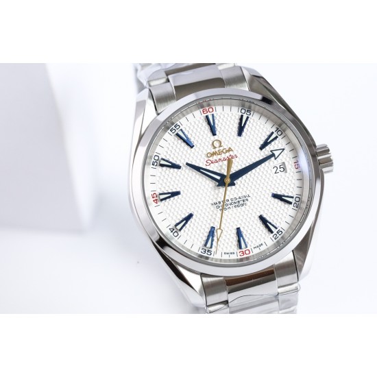VS欧米茄海马Aqua Terra “莱德杯”限量版 金针队长 41.5mm搭载1:1 8500机芯全新上市!1:装饰独特的 高尔夫球状机构银色表盘,搭载18K 黄金秒针 白蓝红金四色呼应莱德杯色彩组合。2: 与正品一致1:1自动上链同轴机芯,双向上链系统能缩短上链时间。3:自动陀上饰有独特的阿拉伯日内瓦波纹,陀上印着莱德杯标志。喜欢金针队长 还有个不二的选择! VS欧米茄海马Aqua Terra “莱德杯”限量版 金针队长 41.5mm搭载1:1 8500机芯全新上市!1:装饰独特的 高尔夫球状机构银色表盘,搭载18K 黄金秒针 白蓝红金四色呼应莱德杯色彩组合。2: 与正品一致1:1自动上链同轴机芯,双向上链系统能缩短上链时间。3:自动陀上饰有独特的阿拉伯日内瓦波纹,陀上印着莱德杯标志。喜欢金针队长 还有个不二的选择!