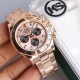 顶级做工KS出品:劳力士 恒动宇宙计时型迪通拿 【尺寸】40MM【表镜】抗刮损蓝水晶玻璃 防反光凸透式放大日历窗【表壳】上链表冠,旋入式三扣锁三重防水系统【机芯】采用7750机芯,高效精准稳定【表带】腕表搭配折叠式表扣,且表扣具有微调装置,可以调到非常的贴合手腕 折叠扣 超强夜光 防水大于100米 顶级做工KS出品:劳力士 恒动宇宙计时型迪通拿 【尺寸】40MM【表镜】抗刮损蓝水晶玻璃 防反光凸透式放大日历窗【表壳】上链表冠,旋入式三扣锁三重防水系统【机芯】采用7750机芯,高效精准稳定【表带】腕表搭配折叠式表扣,且表扣具有微调装置,可以调到非常的贴合手腕 折叠扣 超强夜光 防水大于100米