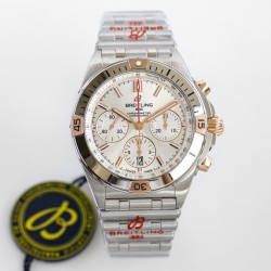 【硬核钢王】GF新品百年灵Chronomat，备受关注的蝴蝶扣辊珠精钢表链因其类似“子弹”的外形被称为“子弹链”。一体式圆滑倒角处理，每一处细节都展现出高辨识度机械美感！表壳纵向拉丝更显GF超凡的打磨功力！材质： 316L精钢直径： 42毫米机芯：Asia-7750机芯GF出品，复刻首选！