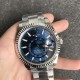 少量到货[色][色]N厂新品劳力士Rolex Sky-Dweller 天行者！【表壳】尺寸42MM，沉稳可靠、雍容大度！表圈采用劳力士Ring Command三角坑纹，旋转外圈可调转月份功能！抗刮损蓝宝石水晶，防反光凸透式放大日历窗【表带:】(蚝式钢)，蚝式，三排链节 蚝式摺扣配5毫米易调链节伸展系统【表盘】放射太阳纹理，刻度12小窗口红点月         份显示【机芯】搭载全自动机械9001机芯【功能】日期显示    月份显示   年历显示          双时区