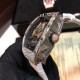 【独家实拍 理查德•米勒 】 《Richard Mille》新成员:(RM71-01 Talisman )女士腕表 专为女性设计,金质表盘上装饰有独特的「护身符」 表盘有10种不同的设计版本,腕表的每一颗钻石与珍珠贝面均由人工手动镶嵌 蓝宝石镜面与镂空式设计让您一览无余!原装西铁城全自动机械机芯,精致走时低至零返修!表带材质可采用橡胶带与牛皮带,搭配原装带钻折叠扣!「RM 71-01 Talisman」是对当代女性的致敬——是当代女性不可多得的完美选择!独家实拍,欢迎转发! 【独家实拍 理查德•米勒 】 《Richard Mille》新成员:(RM71-01 Talisman )女士腕表 专为女性设计,金质表盘上装饰有独特的「护身符」 表盘有10种不同的设计版本,腕表的每一颗钻石与珍珠贝面均由人工手动镶嵌 蓝宝石镜面与镂空式设计让您一览无余!原装西铁城全自动机械机芯,精致走时低至零返修!表带材质可采用橡胶带与牛皮带,搭配原装带钻折叠扣!「RM 71-01 Talisman」是对当代女性的致敬——是当代女性不可多得的完美选择!独家实拍,欢迎转发!