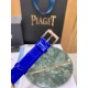 伯爵“时来运转”顶级奢侈品入门款四月季新配色 “青金石”表面可以看到星点状的黄铁矿,如同夜空中璀璨的群星第一眼看到它的时候我一眼就中,首先是外观设计足够百搭,旋转式表圈可自由转动,外层一圈可来回转动 很有寓意、一起“转动,遇见非凡”。百搭中号34尺寸!上手很秀气,宝蓝色鳄鱼皮可轻松拆卸 看上去就高端,机芯采用瑞士进口石英机芯,螺旋式表圈316L精钢打磨抛光 表面光亮如镜、表盘内圈钻石刻度 11颗⭕️圆形美钻、外圈42颗圆形美钻。 伯爵“时来运转”顶级奢侈品入门款四月季新配色 “青金石”表面可以看到星点状的黄铁矿,如同夜空中璀璨的群星第一眼看到它的时候我一眼就中,首先是外观设计足够百搭,旋转式表圈可自由转动,外层一圈可来回转动 很有寓意、一起“转动,遇见非凡”。百搭中号34尺寸!上手很秀气,宝蓝色鳄鱼皮可轻松拆卸 看上去就高端,机芯采用瑞士进口石英机芯,螺旋式表圈316L精钢打磨抛光 表面光亮如镜、表盘内圈钻石刻度 11颗⭕️圆形美钻、外圈42颗圆形美钻。