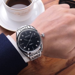 『臻品推荐』新品发布[玫瑰]劳力士-ROLEX独家首发-----简约风格 经典文艺 唯美创作机芯:顶级全自动机械机芯表壳:顶级版316L精钢玻璃:高硬度矿物质水晶玻璃表扣:钢带按扣直径:原装尺寸40mm12mm[色]完美呈现 品质上乘，手感独特，送礼自戴首选[鼓掌]〔----用心，所以更完美 〕！