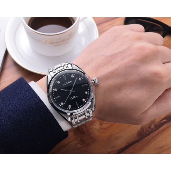 『臻品推荐』新品发布[玫瑰]劳力士-ROLEX独家首发-----简约风格 经典文艺 唯美创作机芯:顶级全自动机械机芯表壳:顶级版316L精钢玻璃:高硬度矿物质水晶玻璃表扣:钢带按扣直径:原装尺寸40mm12mm[色]完美呈现 品质上乘，手感独特，送礼自戴首选[鼓掌]〔----用心，所以更完美 〕！