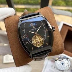 江诗丹顿 Vacheron Constantin 酒桶型男士腕表，大飞轮搭载月相设计，尊贵大气，绅士风范，卓越品质，热卖全城。采用全自动机械机芯，顶级316精钢表壳，进口小牛皮表带，矿物质超强镜面，尺寸43*13