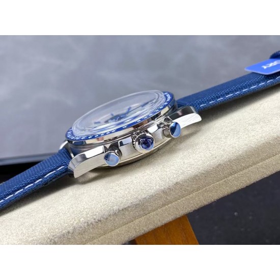 OMEGA 欧米茄 超霸系列!310.32.42.50.02.001“满配版”史努比50周年纪念腕表本次V4版本具体升级如下:1:表壳两侧的倒角以及拉丝打磨均做到和原版一致。2:圈口的陶瓷圈做工颜色均跟原版一致。3:机芯采用3861手动上链跟原版一致,机芯经过多方面升级改良比之前更加稳定。4:此次钢带款是按照国外官网原版开模打造,真正做到1比1对版。5:附带至臻天文台认证卡,同步感应直达官网对应表款!N1出品、带你进入最完美史努比太空遨游! OMEGA 欧米茄 超霸系列!310.32.42.50.02.001“满配版”史努比50周年纪念腕表本次V4版本具体升级如下:1:表壳两侧的倒角以及拉丝打磨均做到和原版一致。2:圈口的陶瓷圈做工颜色均跟原版一致。3:机芯采用3861手动上链跟原版一致,机芯经过多方面升级改良比之前更加稳定。4:此次钢带款是按照国外官网原版开模打造,真正做到1比1对版。5:附带至臻天文台认证卡,同步感应直达官网对应表款!N1出品、带你进入最完美史努比太空遨游!