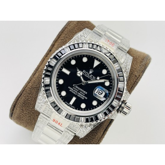 【VRS Factory2022墙裂推荐 市场最高版本】奢华大作,劳力士Rolex SUB潜航者后镶钻定制版!是奢华闪耀与永不退色的融合,更是经典潮流的不二之选!1⃣️【表壳】直径40MM。每一颗钻石/彩宝均来自奥地利(施华洛世奇原产地)经过严格的筛选,确保颜色,大小,火彩统一,专业珠宝镶嵌师精心镶嵌。2⃣️【表带】跟官网同步,904L蚝式钢完美还原坚固耐用的优良血统,效果可媲美原装。3⃣️【机芯】采用复刻界的机芯之王——搭配3135自动上旋机芯。VRS Factory匠心力作 敬请各路表友品鉴! 【VRS Factory2022墙裂推荐 市场最高版本】奢华大作,劳力士Rolex SUB潜航者后镶钻定制版!是奢华闪耀与永不退色的融合,更是经典潮流的不二之选!1⃣️【表壳】直径40MM。每一颗钻石/彩宝均来自奥地利(施华洛世奇原产地)经过严格的筛选,确保颜色,大小,火彩统一,专业珠宝镶嵌师精心镶嵌。2⃣️【表带】跟官网同步,904L蚝式钢完美还原坚固耐用的优良血统,效果可媲美原装。3⃣️【机芯】采用复刻界的机芯之王——搭配3135自动上旋机芯。VRS Factory匠心力作 敬请各路表友品鉴!