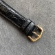 K11厂出品！升级V2版[强][强][强]顶级完美复刻的卡地亚TANK 坦克系列，[闪电]精钢版[闪电]有小号2431,中号2734,两个尺寸，顶级完美复刻，细节打磨，指针颜色，把头弧度，原厂鳄鱼皮带，底盖编码，均与正品一致！配贴码，一表一码！十种颜色表带！