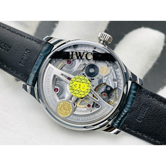 【ZF Factory2023墙裂推荐 销量神器】V5升级版 IWC万国葡7-葡萄牙系列七日链 !1⃣️搭载定制版C.52010自动机械机芯!2⃣️独立小秒针,真动能指示!3⃣️蓝宝石玻璃镜面!4⃣️定制版意大利牛皮表带,原装扣子!5⃣️直径42毫米!ZF出品 必属精品 欢迎您的品鉴! 【ZF Factory2023墙裂推荐 销量神器】V5升级版 IWC万国葡7-葡萄牙系列七日链 !1⃣️搭载定制版C.52010自动机械机芯!2⃣️独立小秒针,真动能指示!3⃣️蓝宝石玻璃镜面!4⃣️定制版意大利牛皮表带,原装扣子!5⃣️直径42毫米!ZF出品 必属精品 欢迎您的品鉴!