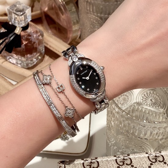 卡地亚-Cartier 镂空托月盘的卡地亚沙特限量版,相信懂表的老玩家们都清楚,先有他的雏形后才有那万人空巷的蓝气球的诞生 表盘直径——30mm 前沿~佛系XX厂家走访瑞士民间收藏坊才淘到这难得的限量版宝贝,一比一重新开模定制,最大限度的还原臻品 表壳三件套都与正品通用,整表厚度7.5mm,玻璃3点位月牙斜度是cnc雕刻,并非用模具压制 卡地亚-Cartier 镂空托月盘的卡地亚沙特限量版,相信懂表的老玩家们都清楚,先有他的雏形后才有那万人空巷的蓝气球的诞生 表盘直径——30mm 前沿~佛系XX厂家走访瑞士民间收藏坊才淘到这难得的限量版宝贝,一比一重新开模定制,最大限度的还原臻品 表壳三件套都与正品通用,整表厚度7.5mm,玻璃3点位月牙斜度是cnc雕刻,并非用模具压制