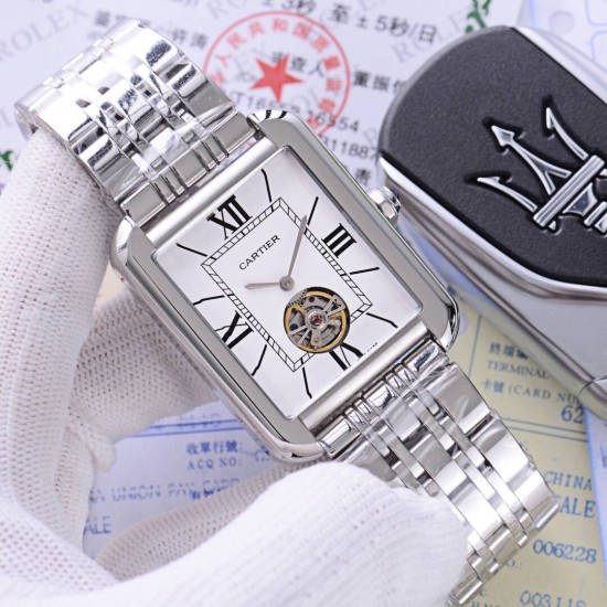 卡地亚 Cartier 精品男士腕表,独家二针飞轮设计,技艺精湛,独具匠心,尊贵大气,绅士风范。采用全自动机械机芯,顶级316精钢表壳表带,矿物质超强镜面,尺寸40*12 卡地亚 Cartier 精品男士腕表,独家二针飞轮设计,技艺精湛,独具匠心,尊贵大气,绅士风范。采用全自动机械机芯,顶级316精钢表壳表带,矿物质超强镜面,尺寸40*12