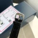 YF 萧邦HAPPY DIAMONDS快乐钻系列,HAPPY DIAMONDS腕表采用天然珍珠贝表盘,表相比大部分款式钻表尺寸都要大不少,钻石都是越大越值钱,配有GTC权威检测认证,联网可查,此款手表散发优雅气质和永恒之城的迷人,此系列腕表成为了上层社会优雅女士的身份标识之一。这款腕表以36毫米精钢表壳,,搭载正品一致的ETA-955.112专供原装机芯,美洲鳄鱼皮表带,令佩戴更加的舒适,凸面蓝宝石玻璃。 YF 萧邦HAPPY DIAMONDS快乐钻系列,HAPPY DIAMONDS腕表采用天然珍珠贝表盘,表相比大部分款式钻表尺寸都要大不少,钻石都是越大越值钱,配有GTC权威检测认证,联网可查,此款手表散发优雅气质和永恒之城的迷人,此系列腕表成为了上层社会优雅女士的身份标识之一。这款腕表以36毫米精钢表壳,,搭载正品一致的ETA-955.112专供原装机芯,美洲鳄鱼皮表带,令佩戴更加的舒适,凸面蓝宝石玻璃。
