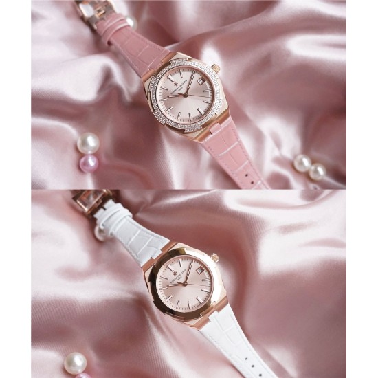 ★实拍 女神推荐款【Vacheron Constantin江诗丹顿】纵横四海系列OVERSEAS女款小号型【表壳】表径3610.8mm 质感细腻大方 84颗圆形切割施华洛水钻璀璨夺目 蓝宝石镜面永不刮花【表盘】大三针的设计 简约大方 旭日纹缎面拉丝的工艺处理 深邃优雅 18k金时标均带白色夜光涂层【机芯】CITIZEN8系列改Cal.5300机芯(机芯稳定零返修 )后原装18k纳米镀金质摆陀【表带扣】半马其他十字三片折叠式表扣 进口牛皮表带越欣赏 越懂欣赏 ★实拍 女神推荐款【Vacheron Constantin江诗丹顿】纵横四海系列OVERSEAS女款小号型【表壳】表径3610.8mm 质感细腻大方 84颗圆形切割施华洛水钻璀璨夺目 蓝宝石镜面永不刮花【表盘】大三针的设计 简约大方 旭日纹缎面拉丝的工艺处理 深邃优雅 18k金时标均带白色夜光涂层【机芯】CITIZEN8系列改Cal.5300机芯(机芯稳定零返修 )后原装18k纳米镀金质摆陀【表带扣】半马其他十字三片折叠式表扣 进口牛皮表带越欣赏 越懂欣赏