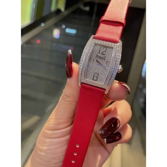伯爵-piaget-G0A33091女士腕表，水桶形的表壳别具一格，独特的绢布表带搭配原版针扣，完美结合，尽显奢华时尚气质。原装瑞士机芯，316L精钢表壳，度18k白金和玫瑰金，尺寸27x38mm备受喜爱、值得拥有[机智][耶]实物超美