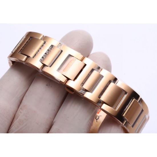 Cartier 卡地亚 蓝气球 机械42mm !以风格细腻,格调优雅著称,精钢表壳的色泽度使得腕表如气球般轻盈,罗马数字时标在表盘上显得复古深邃,蓝宝石玻璃镜面! Cartier 卡地亚 蓝气球 机械42mm !以风格细腻,格调优雅著称,精钢表壳的色泽度使得腕表如气球般轻盈,罗马数字时标在表盘上显得复古深邃,蓝宝石玻璃镜面!
