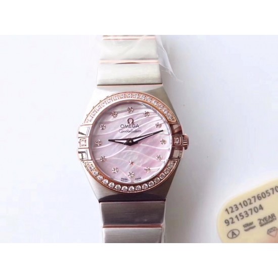 欧米茄 OMEGA 星座系列,27mm 石英腕表 ,表壳把管采用内六角旋入式把管,壳的耳位经过线切割慢走丝加工而出,通透十足,细节讲究! 欧米茄 OMEGA 星座系列,27mm 石英腕表 ,表壳把管采用内六角旋入式把管,壳的耳位经过线切割慢走丝加工而出,通透十足,细节讲究!