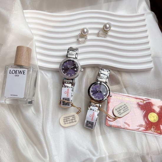 ✨欧米茄Ladymatic|全新马卡龙色系✨2025首发新款——Ladymatic这款马卡龙色系简直太好看了,太顶了!今年果然大表盘最火,表壳直径34mm,表盘汲取自然深处的松绿色,冰川蓝,马卡龙粉,葡萄紫,结合精细的拉砂工艺和钻石刻度,在柔和细腻的线条中呈现奢华的优美气质!精钢折叠扣设计,不仅佩戴方便,更确保了手表的安全性。这款全新马卡龙色系Ladymatic,不仅是时间的记录者,更是您品味与气质的展现,不容错过哦! ✨欧米茄Ladymatic|全新马卡龙色系✨2025首发新款——Ladymatic这款马卡龙色系简直太好看了,太顶了!今年果然大表盘最火,表壳直径34mm,表盘汲取自然深处的松绿色,冰川蓝,马卡龙粉,葡萄紫,结合精细的拉砂工艺和钻石刻度,在柔和细腻的线条中呈现奢华的优美气质!精钢折叠扣设计,不仅佩戴方便,更确保了手表的安全性。这款全新马卡龙色系Ladymatic,不仅是时间的记录者,更是您品味与气质的展现,不容错过哦!