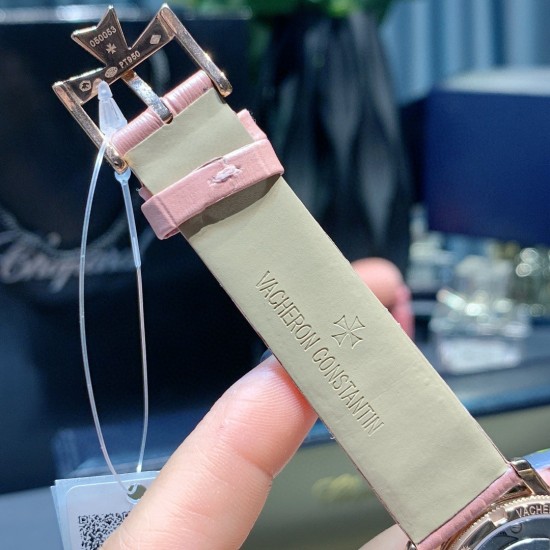 实拍2020年江诗丹顿传袭超薄系列-Vacheron Constantin 专为女神打造的,奢华时尚,采用进口316钢表壳,搭配原装进口9015机芯(0返修),天然蓝宝石玻璃镜面,直径33mm,超薄工艺7.8mm,超强防水30米,竹节纹进口小牛皮表带,一表一码。 实拍2020年江诗丹顿传袭超薄系列-Vacheron Constantin 专为女神打造的,奢华时尚,采用进口316钢表壳,搭配原装进口9015机芯(0返修),天然蓝宝石玻璃镜面,直径33mm,超薄工艺7.8mm,超强防水30米,竹节纹进口小牛皮表带,一表一码。