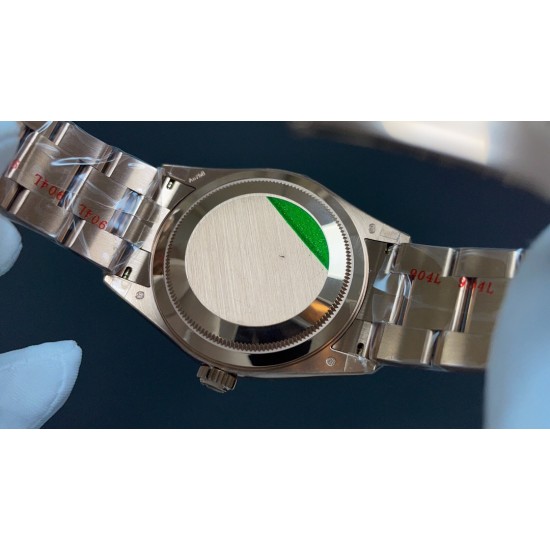 今日推荐劳力士 天行者 玫瑰金灰面 42mm 9002机 顶级品质 出货实拍✈️‏‍   ﻿ ﻿