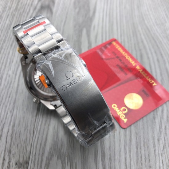 OM 欧米茄 OMEGA PQ1 海洋宇宙600米“四分之一橙”!搭载1:1开模8900 VS自产一体机芯,稳定翻修少!表盘与正品一致采用进口原料陶瓷精制而成,平整光滑,没有气泡和粉粒! 时分秒指针:长度 与正品一致刚好到字钉边缘!圈口4分之一橙刻度位置采用天然橡胶,手感细腻,平整干净。OM 出货实拍 OM 欧米茄 OMEGA PQ1 海洋宇宙600米“四分之一橙”!搭载1:1开模8900 VS自产一体机芯,稳定翻修少!表盘与正品一致采用进口原料陶瓷精制而成,平整光滑,没有气泡和粉粒! 时分秒指针:长度 与正品一致刚好到字钉边缘!圈口4分之一橙刻度位置采用天然橡胶,手感细腻,平整干净。OM 出货实拍