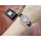 品牌：Chopard-萧邦最新款方形Happy Diamonds❤️瑞士原厂石英机芯 五颗快乐钻石在表盘自由流动  电镀18k金好货不等人哦～[机智]