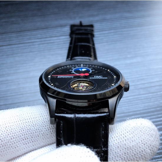 万国--IWC Z2 男士腕表 至臻精品,高雅品位 搭载全自动机械机芯 316L精钢表壳矿物强化玻璃镜面采用进口小牛皮真皮表带尺寸:直径40mm 厚度12mm 万国--IWC Z2 男士腕表 至臻精品,高雅品位 搭载全自动机械机芯 316L精钢表壳矿物强化玻璃镜面采用进口小牛皮真皮表带尺寸:直径40mm 厚度12mm