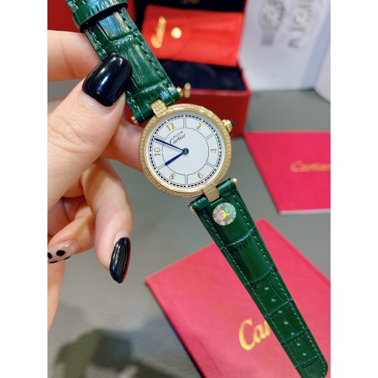 经典永不过时的Cartier卡地亚圆盘中古腕表YYDS❤️一只很复古情结的卡地亚mustbe它来了。30mm表盘大小刚刚好,优雅大方且不失气质的韵味,蓝宝石把头在阳光下依旧纯洁透亮闪耀✨设计大气且耐看,卡地亚罗马文字表盘复古时尚,设计大气且耐看,蓝宝石水晶镜面,表盘两头以简洁的T形金属衔接表带,采用意大利牛皮表带,压鳄鱼纹花色,双面皮透气好,中古美表不仅满满的vintage韵味,酷辣御姐或温柔甜姐都可驾驭的加分款 经典永不过时的Cartier卡地亚圆盘中古腕表YYDS❤️一只很复古情结的卡地亚mustbe它来了。30mm表盘大小刚刚好,优雅大方且不失气质的韵味,蓝宝石把头在阳光下依旧纯洁透亮闪耀✨设计大气且耐看,卡地亚罗马文字表盘复古时尚,设计大气且耐看,蓝宝石水晶镜面,表盘两头以简洁的T形金属衔接表带,采用意大利牛皮表带,压鳄鱼纹花色,双面皮透气好,中古美表不仅满满的vintage韵味,酷辣御姐或温柔甜姐都可驾驭的加分款
