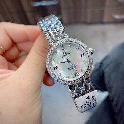 OMEGA 欧米茄 小水滴  瑞士机芯  尺寸28mm！